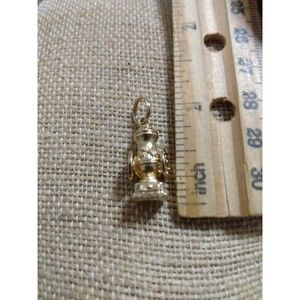 Vtg '73 Avon Country Store COFFEE MILL Charm 14K Gold Electroplate Grinder